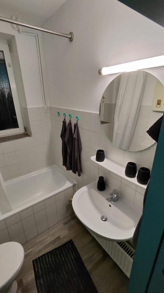 Ferienwohnung-Monteurwohnung Berta, 3 Personen In Kleve, Zentrale Lage Kleve  Exterior foto